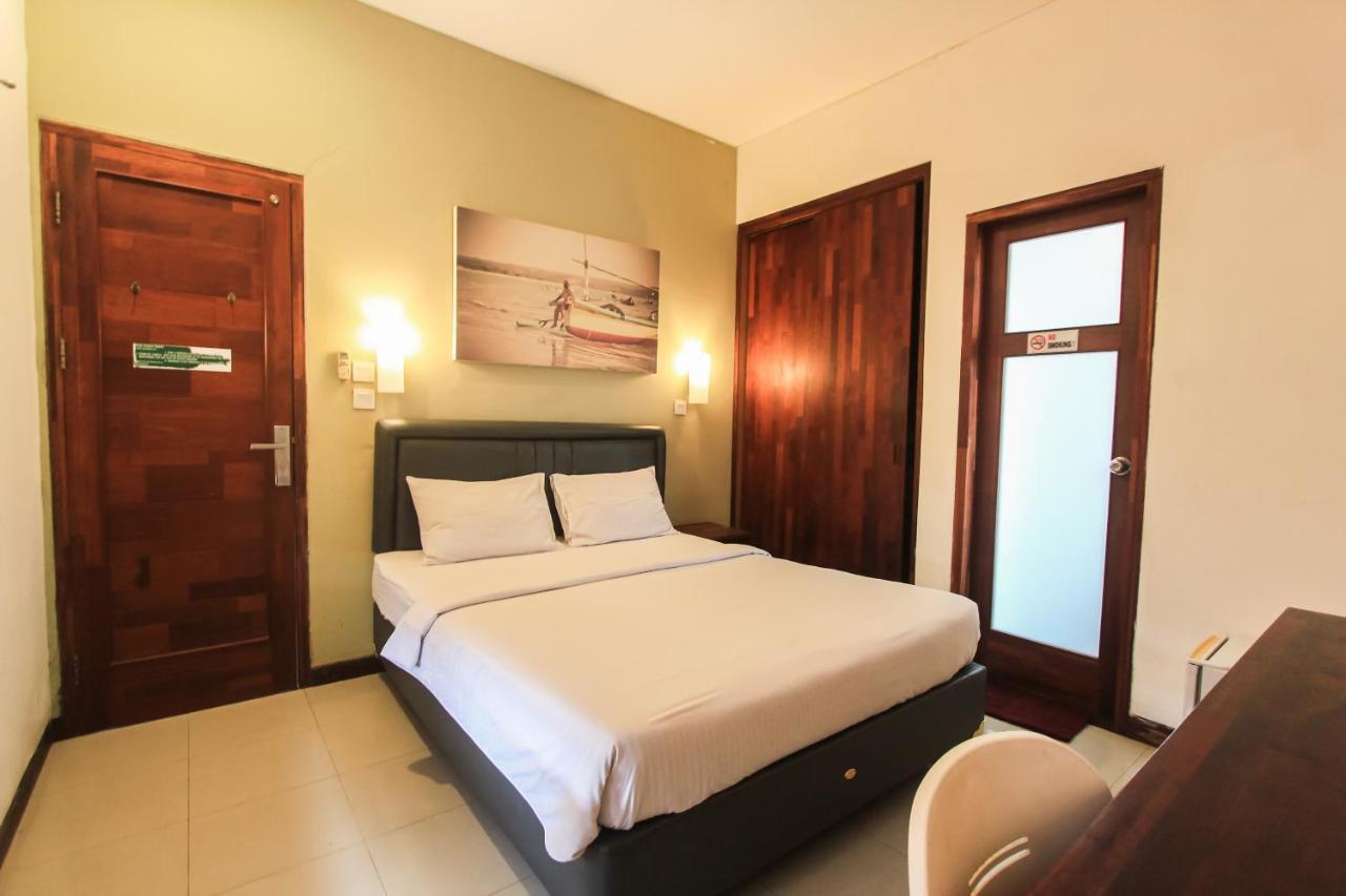 Kuta Legian Inn Eksteriør billede
